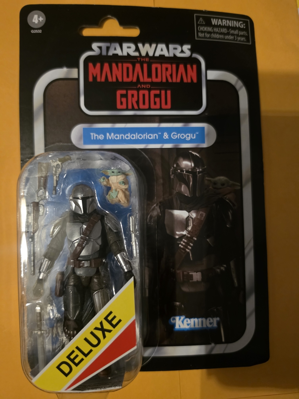 Disney Star Wars Mandalorian & Grogu Action Figure Set - Silver, Black, Blue